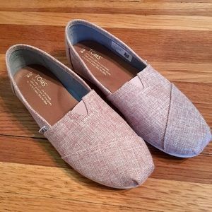 Toms pink metallic slip-ons 8